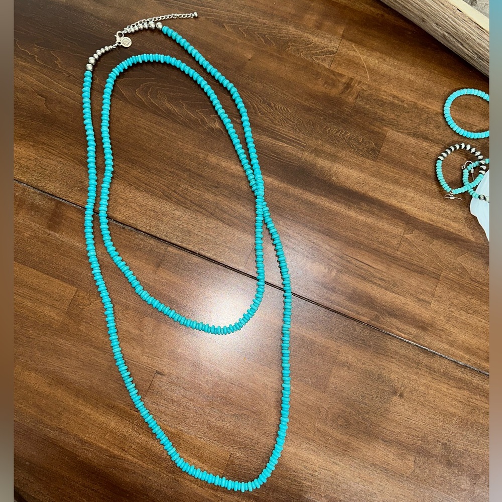 West & Co turquoise necklace